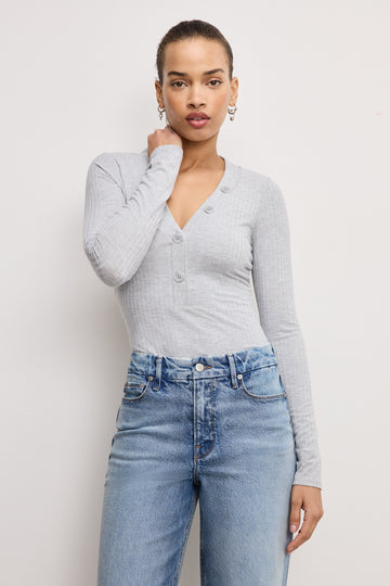 RIBBED HENLEY BODYSUIT | HEATHER GREY001