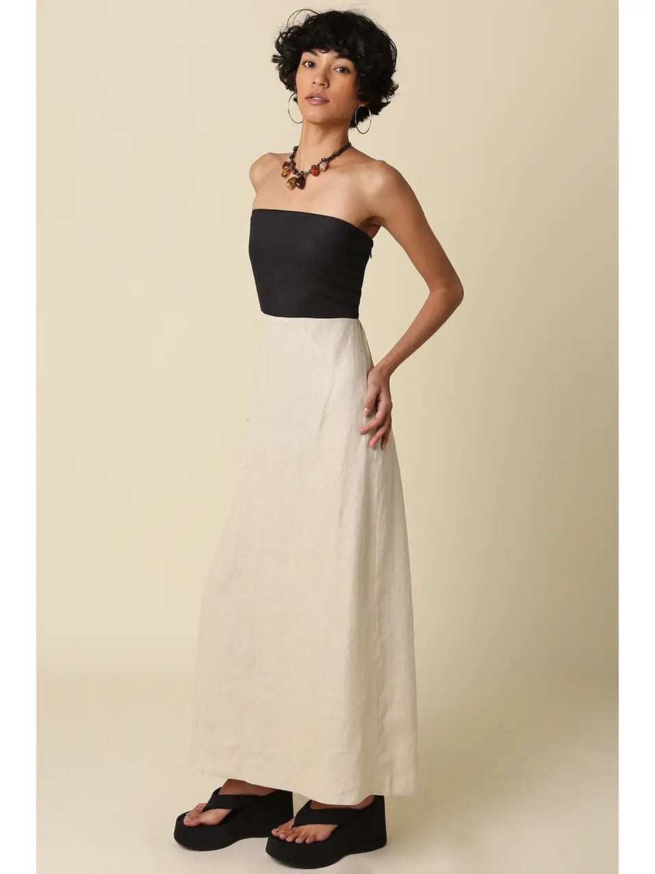 MEI CONTRAST STRAPLESS LINEN MAXI DRESS