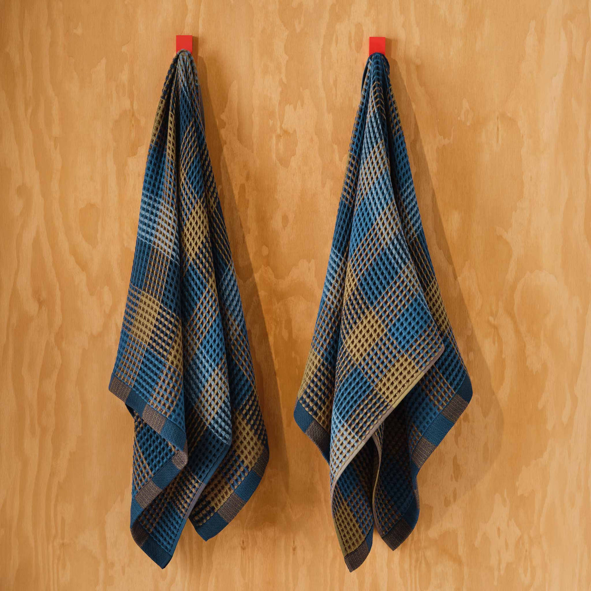 Dreamweave Waffle Bath Towel Bundle