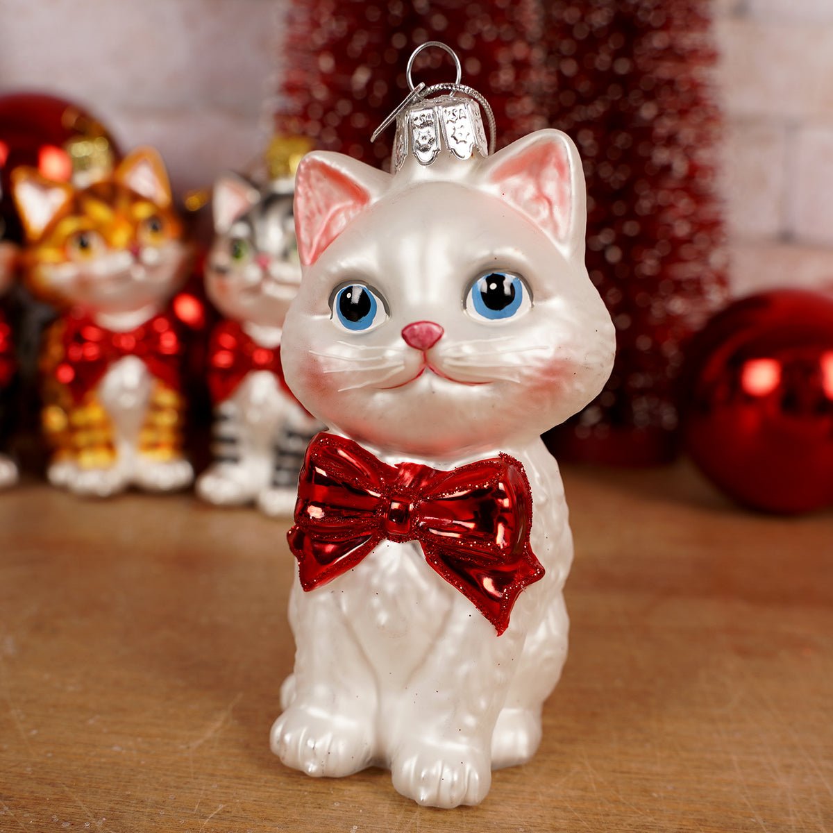 NG Cat With Bow Ornament