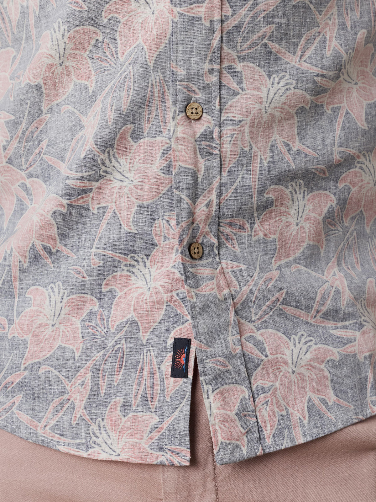 Short-Sleeve Breeze Shirt - Navy Red Lotus