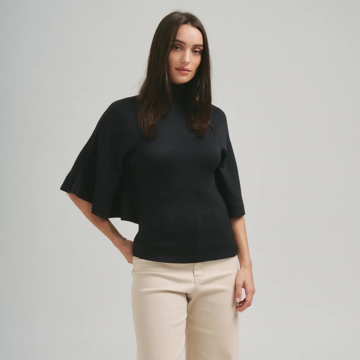 TURTLENECK HALF SLEEVE SWEATER