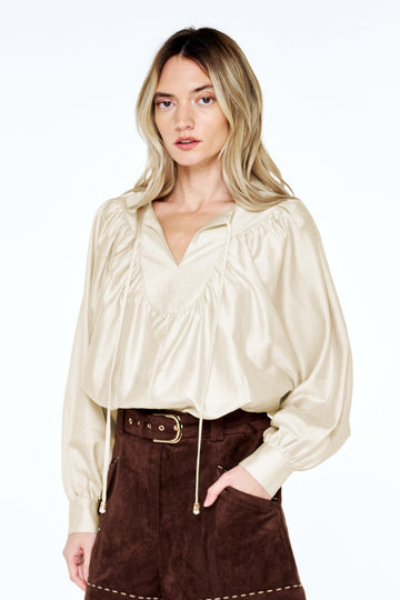 CINDY TOPSTITCHED BATWING BLOUSE