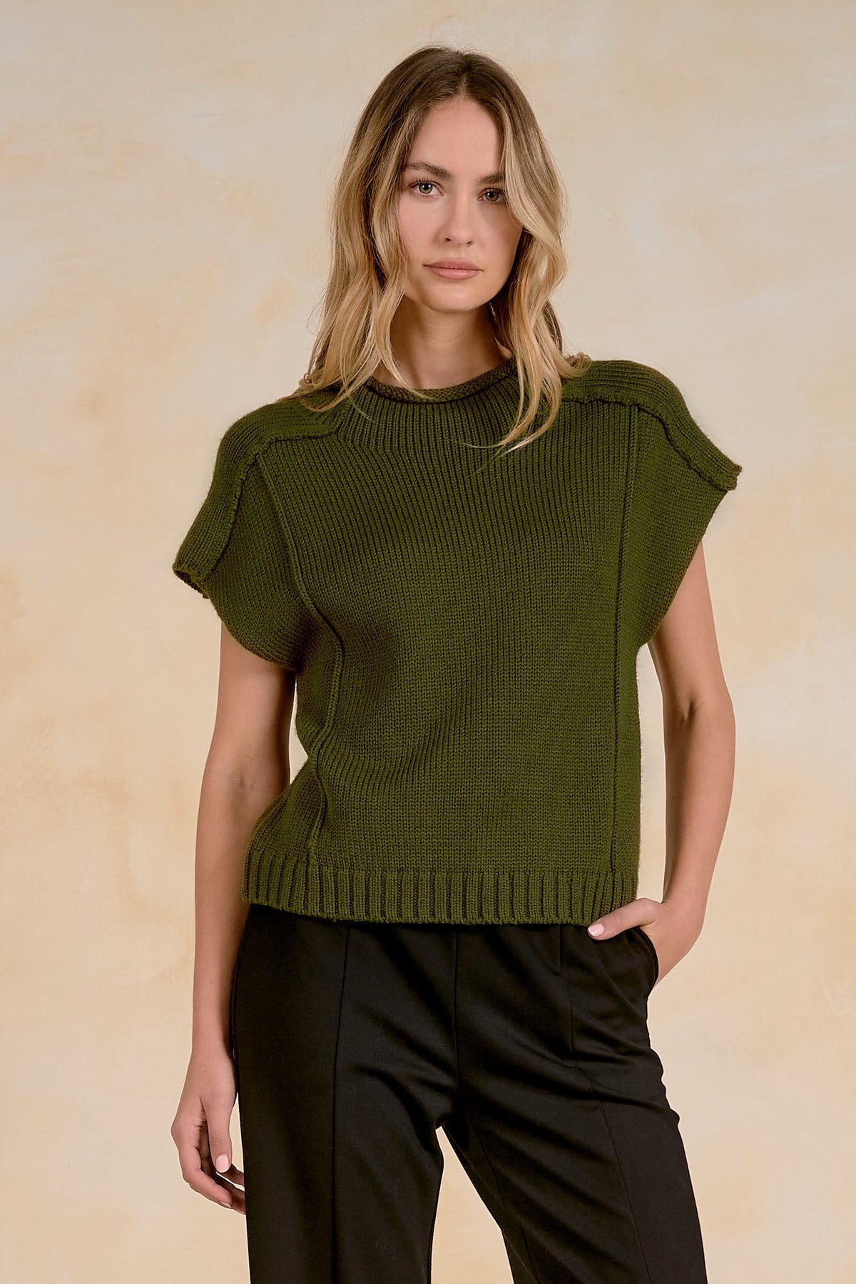 CREWNECK CAP SLEEVE SWEATER